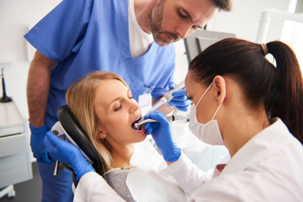 Best Wisdom Tooth Removal  in Windcrest, TX
